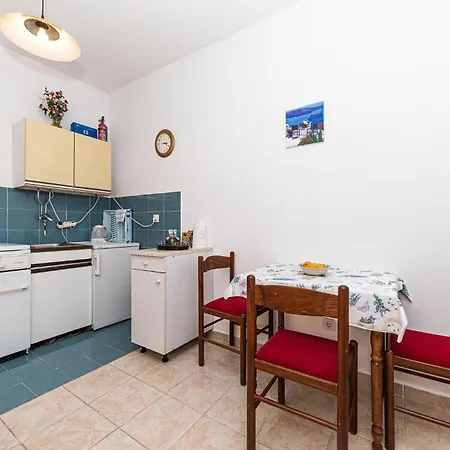 Appartement One-bedroom In Seget Donji Trogir