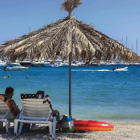 One-bedroom In Seget Donji