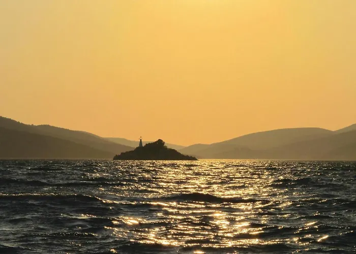 Daire One-bedroom In Seget Donji