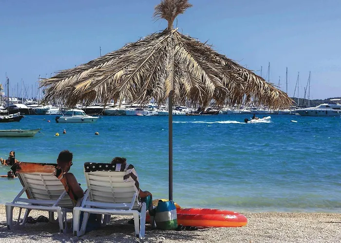 One-bedroom In Seget Donji