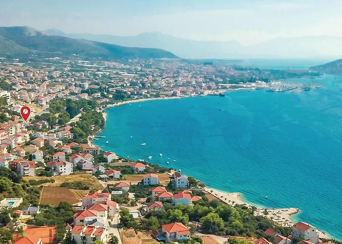 One-bedroom In Seget Donji *